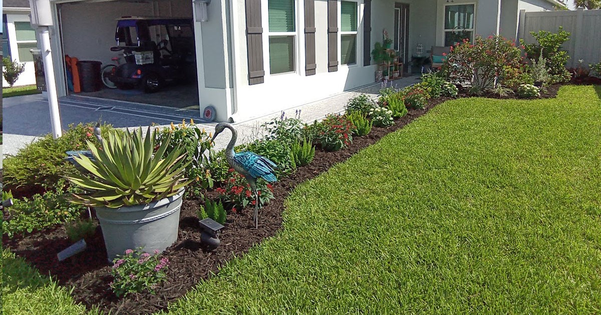 outdoor landscaping in Florida